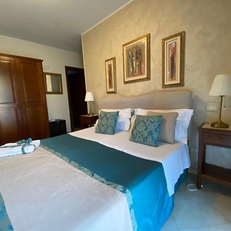 B&B Mareagro Santa Teresa Di Riva Exterior photo