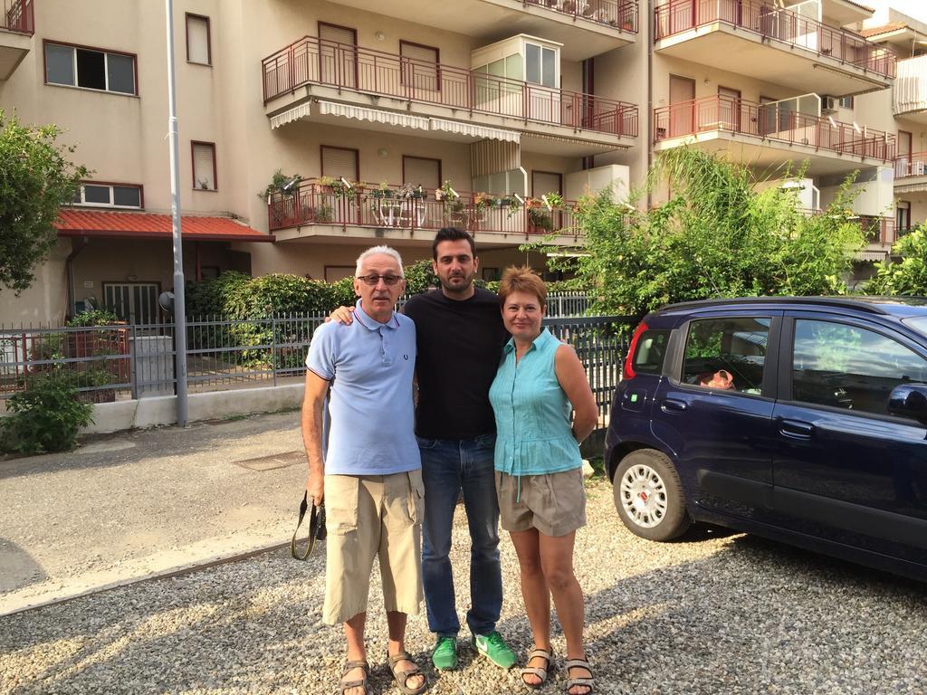 B&B Mareagro Santa Teresa Di Riva Exterior photo