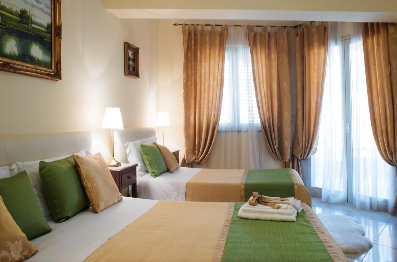 B&B Mareagro Santa Teresa Di Riva Exterior photo